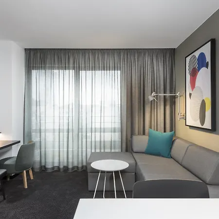 Aparthotel Adina