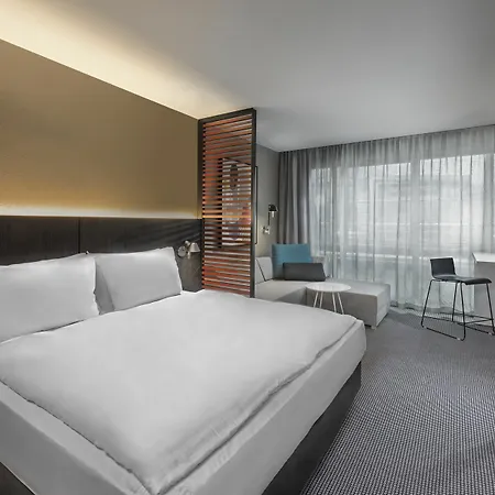 Aparthotel Adina 4*