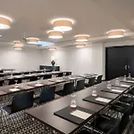Adina Apartahotel