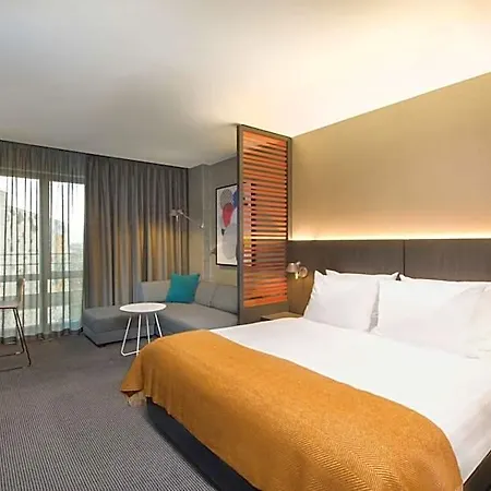 Adina Aparthotel