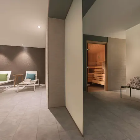 Adina Appart hôtel 4*