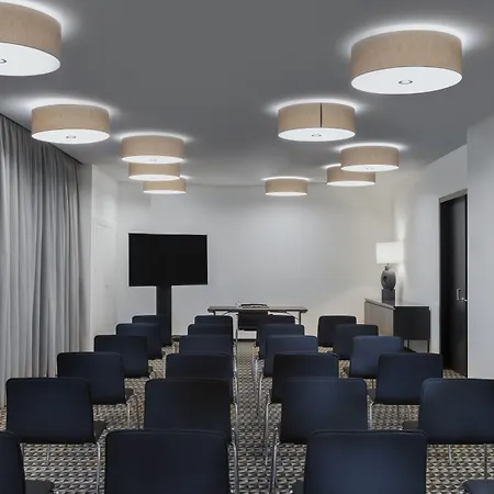 Appart hôtel Adina 4*